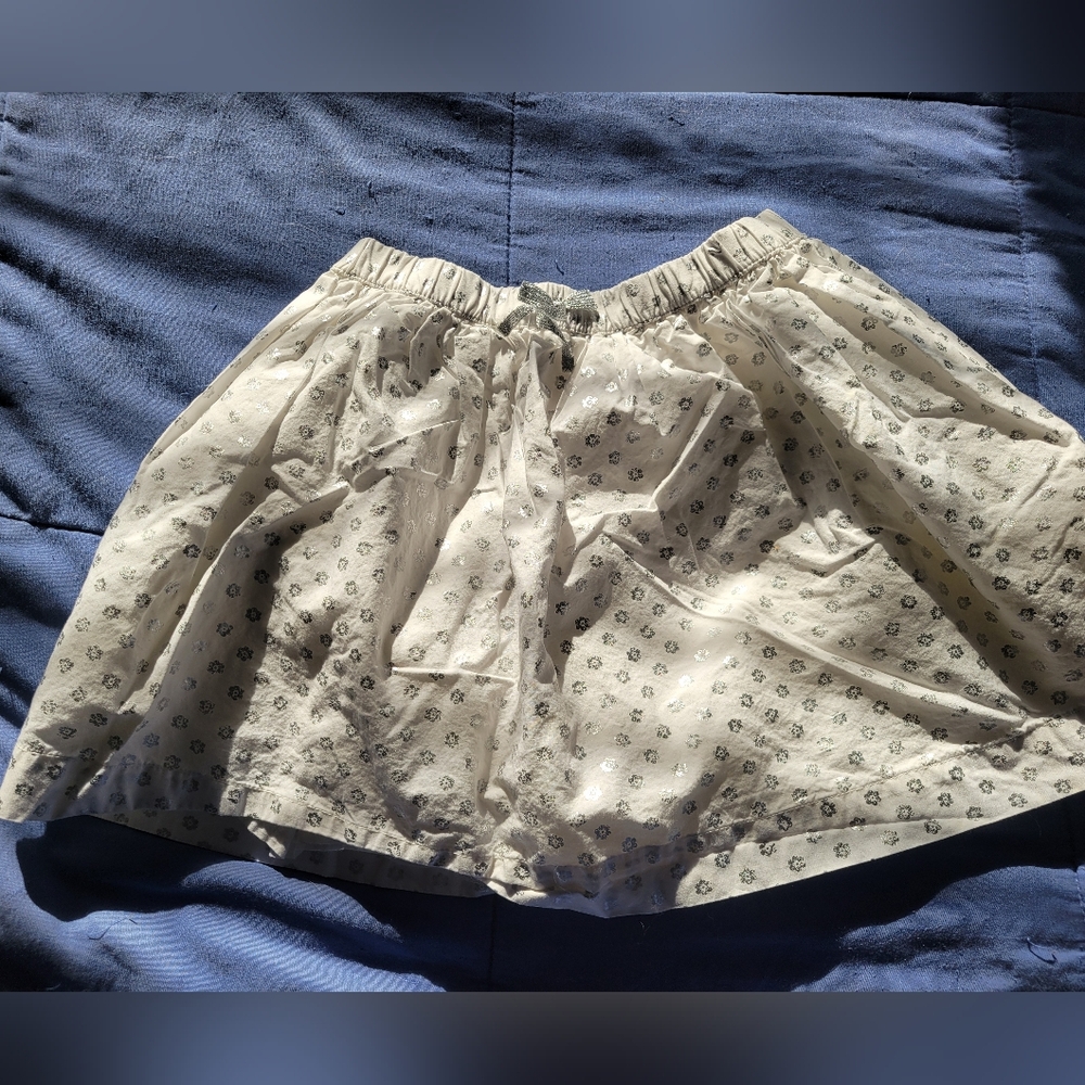 OshKosh B'gosh Cream Skirt with Black Floral Pattern